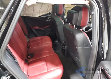 2022 Porsche Macan из США, поврежденный, VIN WP1AA2A58NLB11942